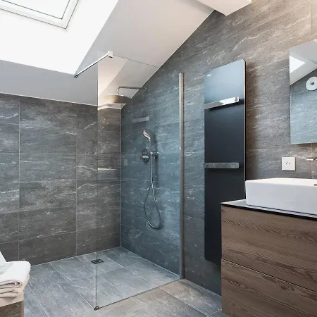 Duplex 94m² Village - Pour 6 Personnes - Pieds Des Pistes Avec Parking Et Wifi - Fr-1-631-111